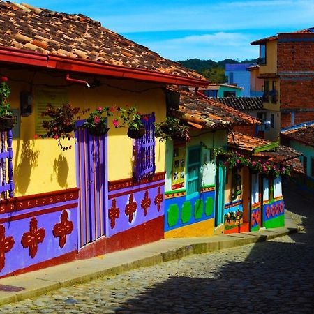 Hotel El Paisaje Guatapé 外观 照片