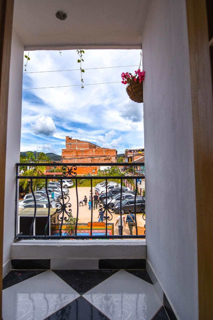 Hotel El Paisaje Guatapé 外观 照片